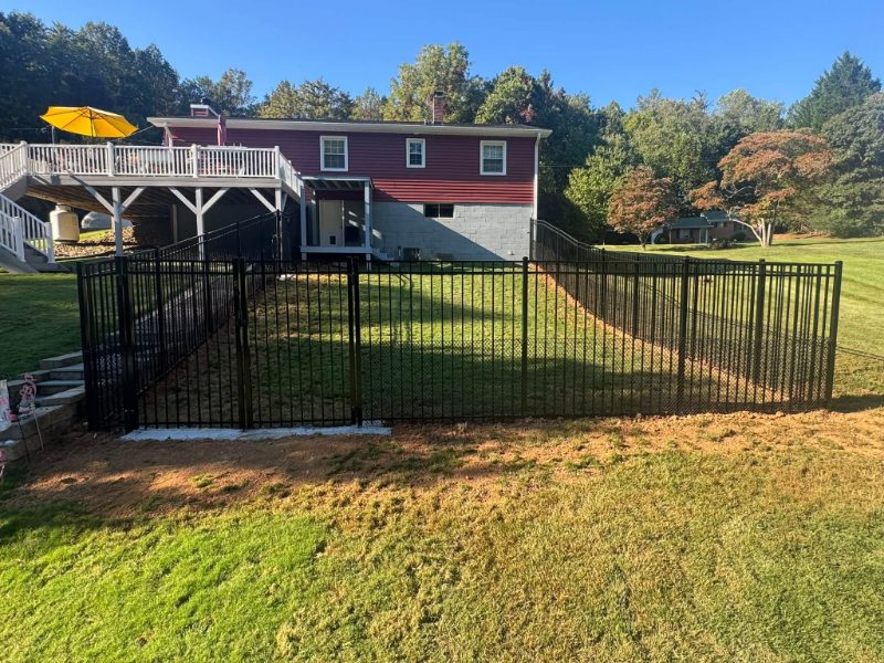 Aluminum Fencing in Salem