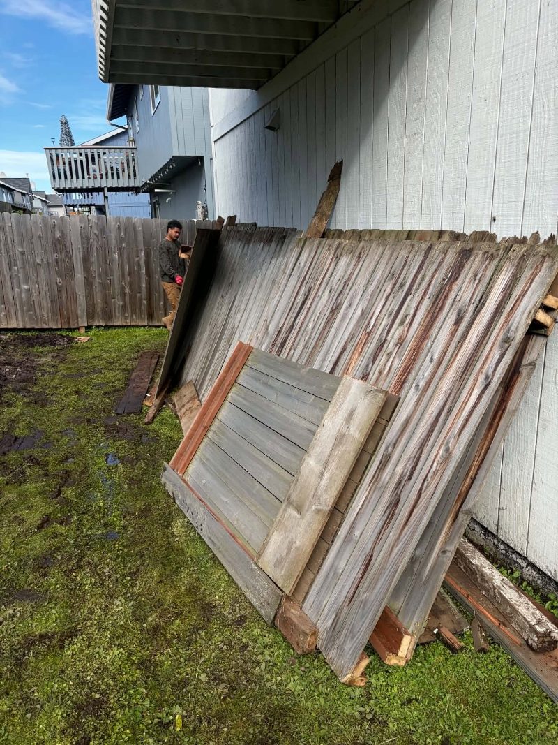 Fence Removal in Salem