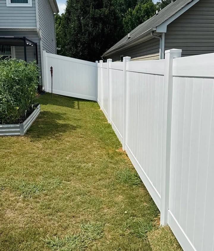 PVC Fencing in Salem
